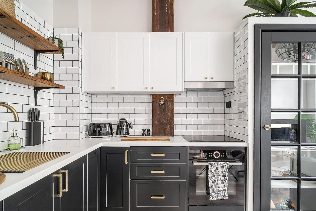The Stylist's House - A Chic Inner Landmark Appartamento *